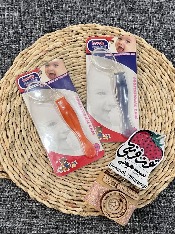 قاشق سیلیکونی سرکج